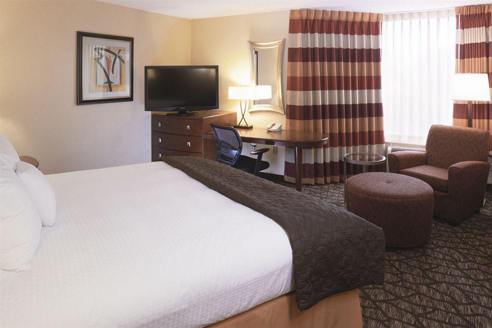 ดับเบิลทรี บาย ฮิลตัน จอห์นสันซิตี้ Hotel ภายนอก รูปภาพ