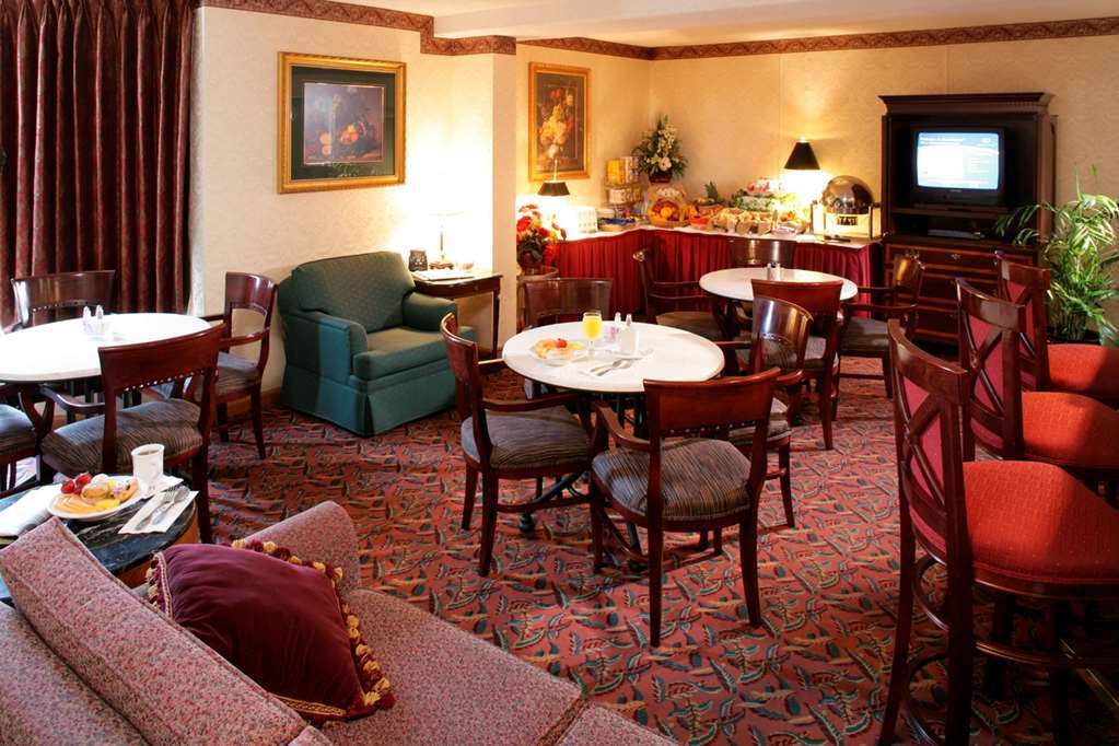 ดับเบิลทรี บาย ฮิลตัน จอห์นสันซิตี้ Hotel ร้านอาหาร รูปภาพ